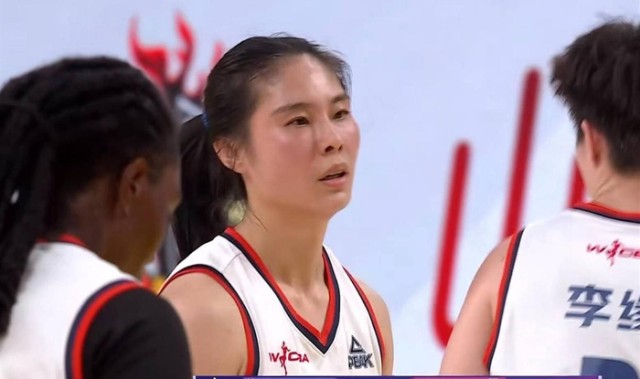 新球体育-爆冷！四川女篮4年3冠，FMVP竟不是王思雨！宫鲁鸣该召她进世界杯了|李缘|总决赛|山西队|外线|四川队_新浪体育_新浪新闻