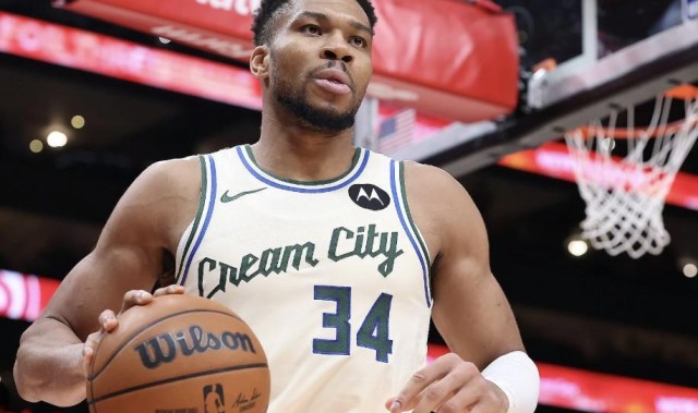 即时比分-名记：现在我更倾向于字母哥会留队，目前有力竞争者只剩热火