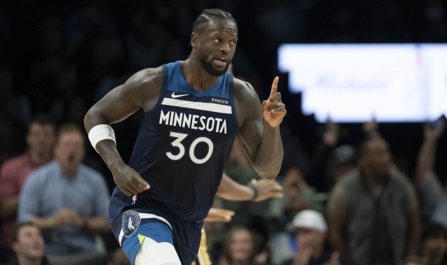 足球比分直播-表现不俗！兰德尔半场11投5中&amp;罚球2中2得13分4板1断 正负值+14